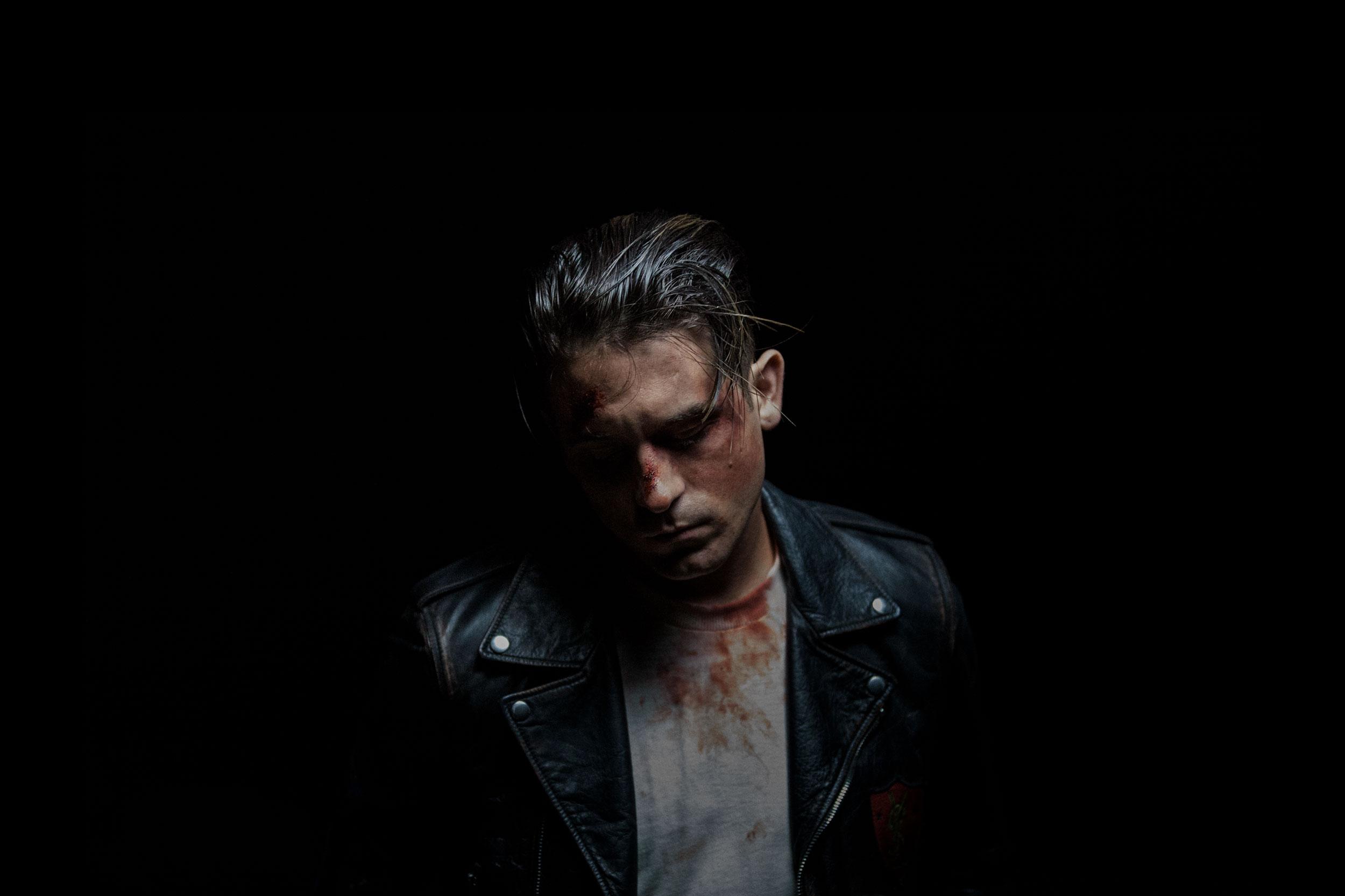 G Eazy HD Background 2500x1667