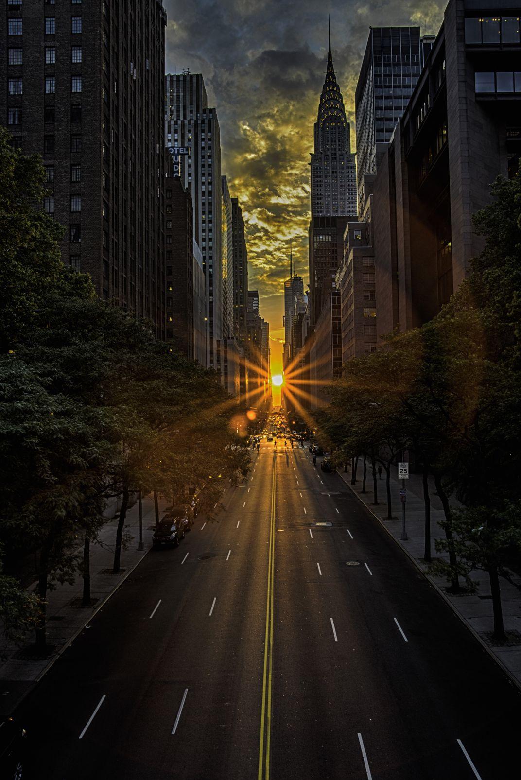 Manhattanhenge iPhone Wallpaper 1072x1606