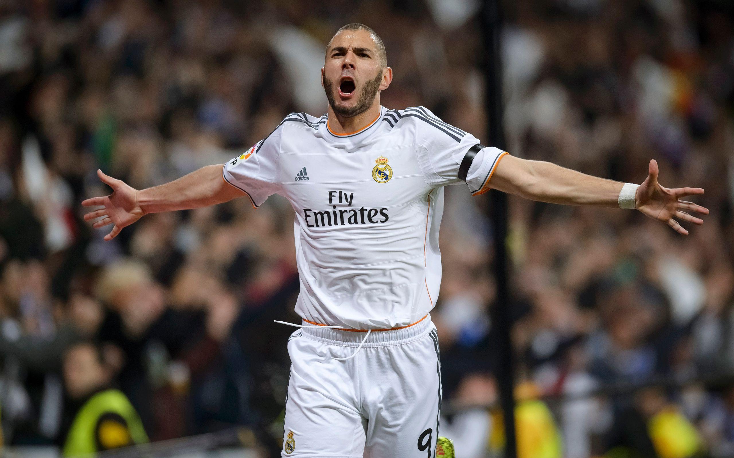 Karim Benzema Laptop Wallpaper 2560x1600