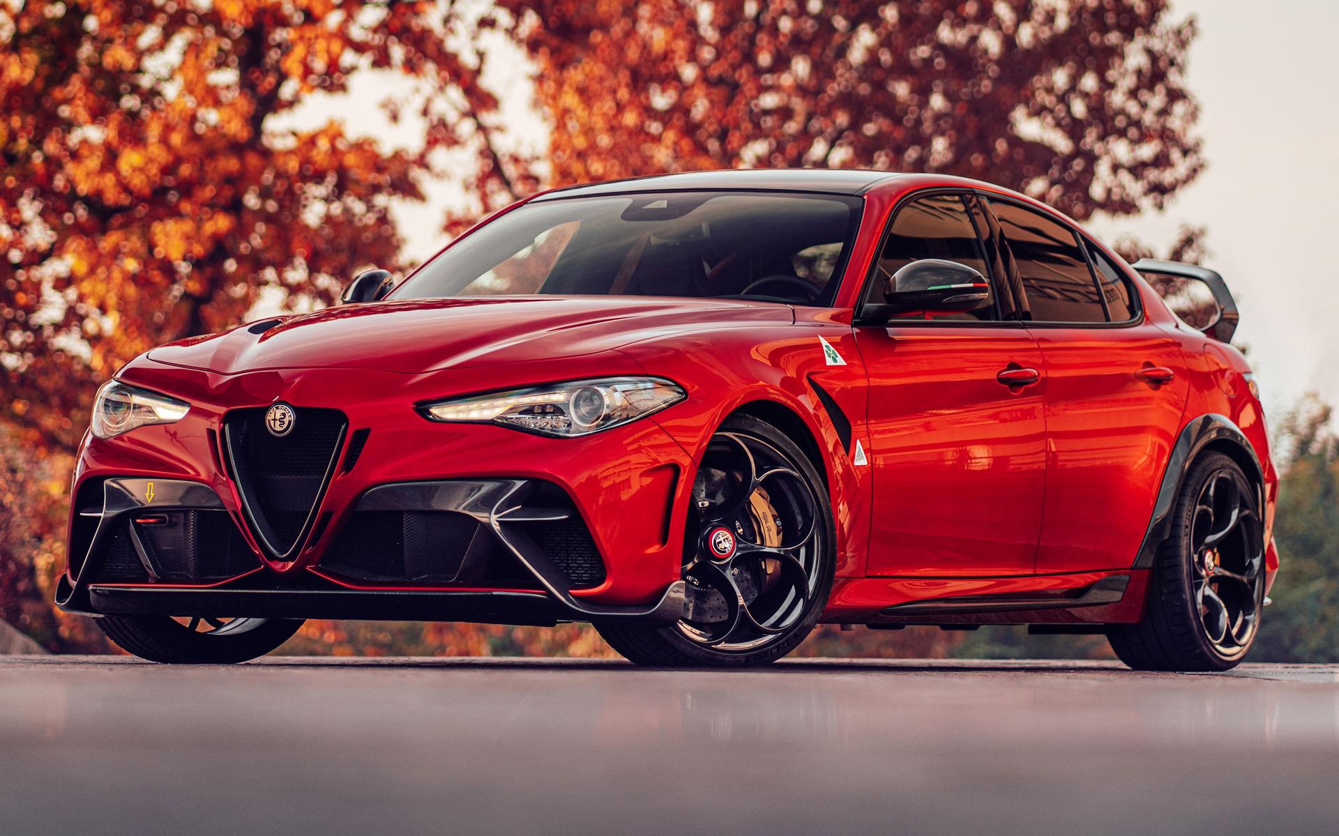 Title Alfa Romeo Widescreen HD Wallpaper 1920x1200