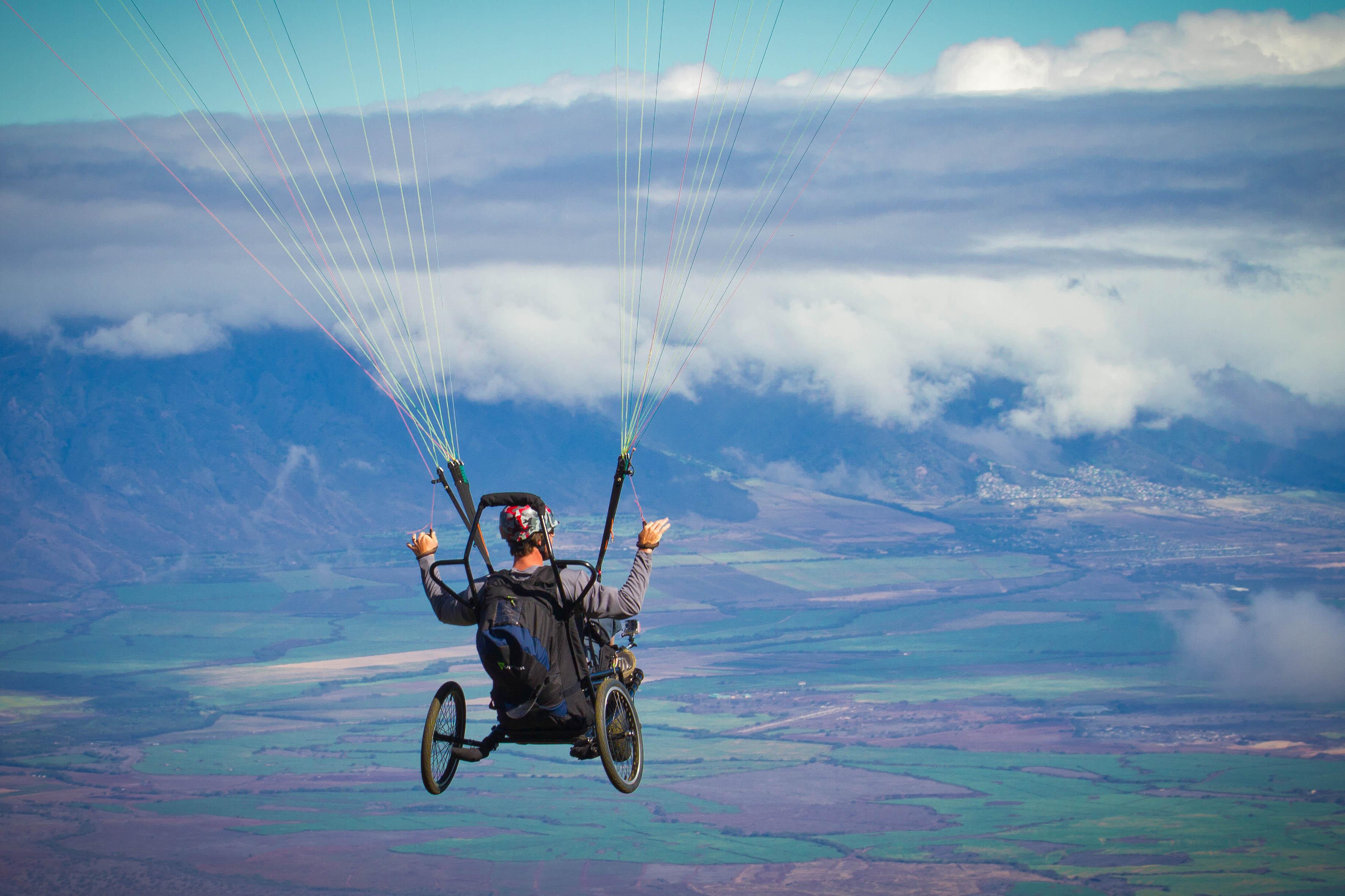 Paragliding Laptop Background 3669x2446